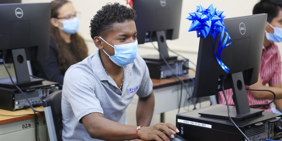 Nuevo Laboratorio de Computación para el Aprendizaje Práctico de Estudiantes Técnicos