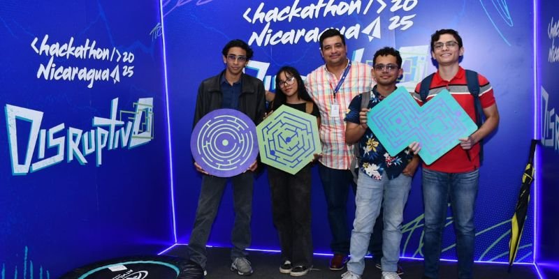 Hackathon Nicaragua 2025 inicia la Ruta Creativa con una edición disruptiva y creativa.