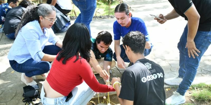 Hackathon Nicaragua 2025 inicia la Ruta Creativa con una edición disruptiva y creativa.