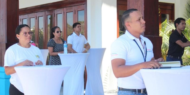 Aprender haciendo y vacacionar disfrutando: Servicios Turísticos en Escuelas Hoteles y Casas de Descanso