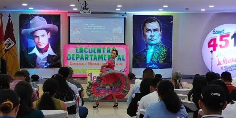 León: Trabaja en su aporte a la  Estrategia de Educación: “Bendiciones y Victorias”