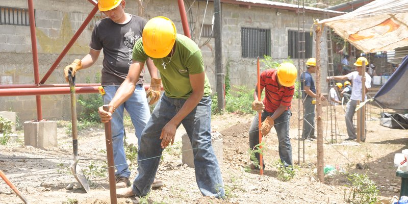 Descubrí las 16 carreras para los amantes de la Industria y la Construcción