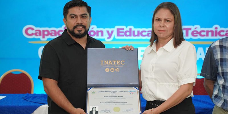 Nueva Generación de Maestros Especialistas en Tecnología Educativa