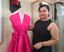 Maryeni Morales: la joven que tejió su futuro con hilo de determinación y hoy forma a nuevas generaciones