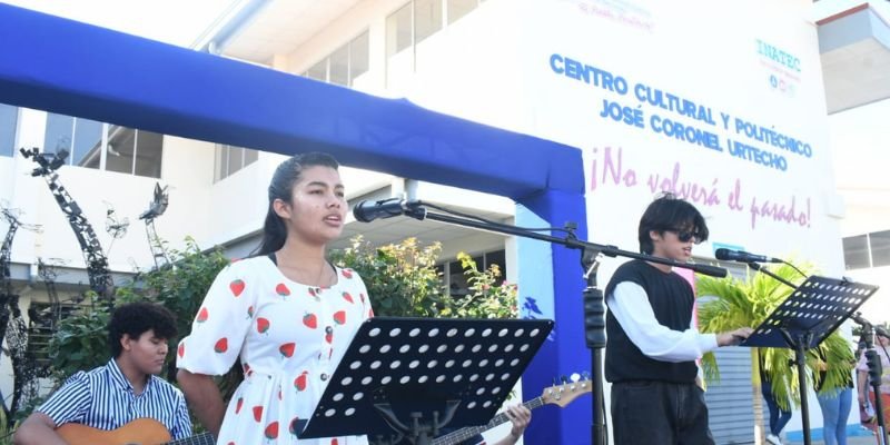 Desarrollan Mosaico Artístico y Cultural “Vida y Esperanza”  en Homenaje a Rubén Darío