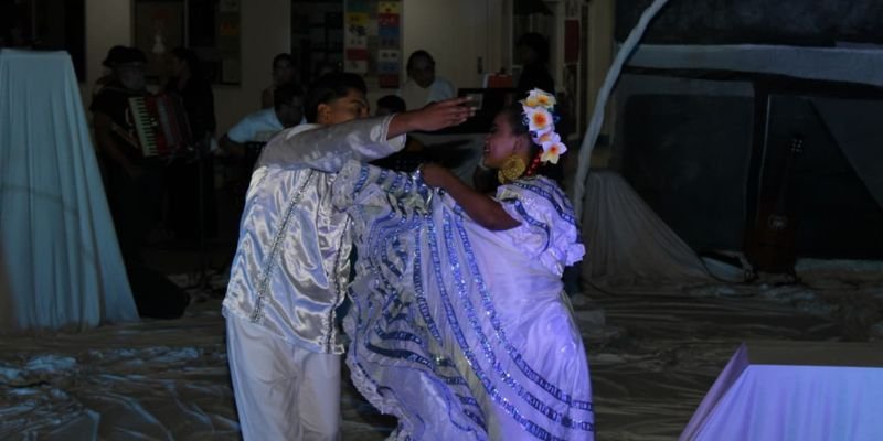 “No Volverá el Pasado”: Una noche de arte, memoria y emociones en el Centro Cultural José Coronel Urtecho