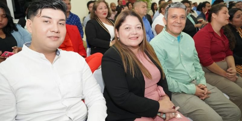 “Formar para transformar: historias de  orgullo y compromiso en la educación técnica”