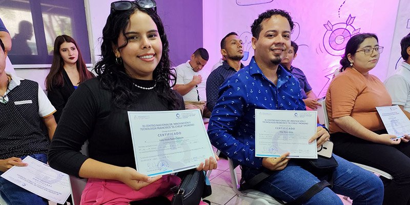 Culmina 8va Temporada de Entrenamiento con nuevas especializaciones en inteligencia artificial y datos