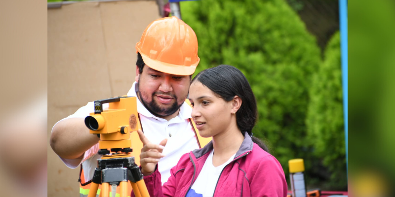 Cumplí tus metas este 2025,  estudiá una carrera técnica en Estelí