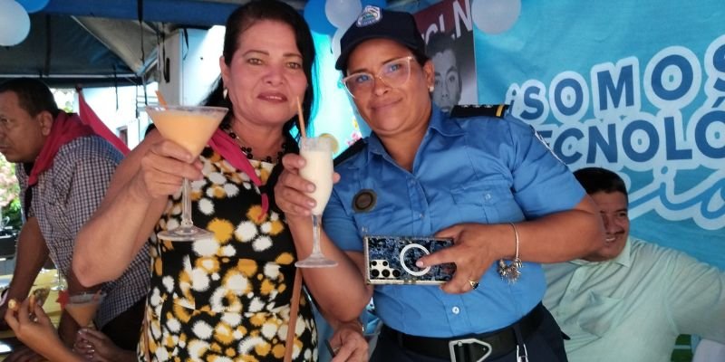 Jóvenes y adultos de Paiwas celebran el éxito de su Centro Tecnológico: “Un año de oportunidades”