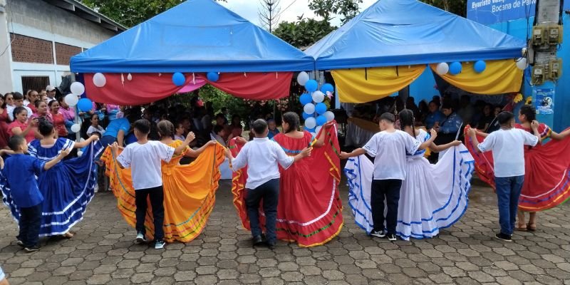 Jóvenes y adultos de Paiwas celebran el éxito de su Centro Tecnológico: “Un año de oportunidades”