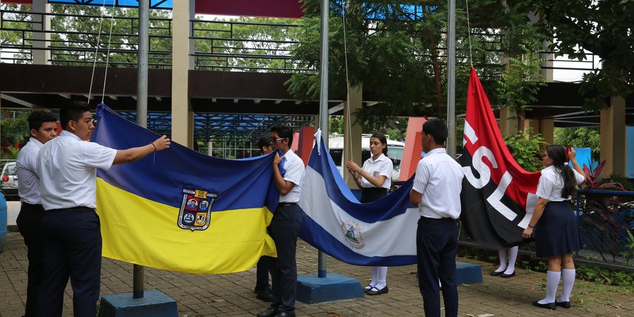 Centro Tecnológico Manuel Olivares inicia mes patrio en #AmorANicaragua
