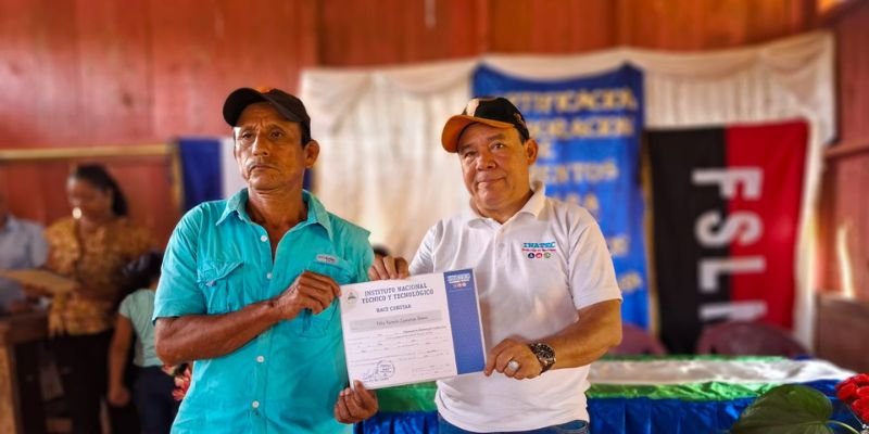 Programa Luz y Verdad en Nicaragua: Educación gratuita y oficios productivos que transforman vidas