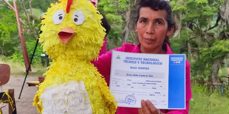 Programa Luz y Verdad en Nicaragua: Educación gratuita y oficios productivos que transforman vidas