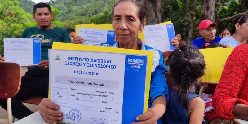 Programa Luz y Verdad en Nicaragua: Educación gratuita y oficios productivos que transforman vidas