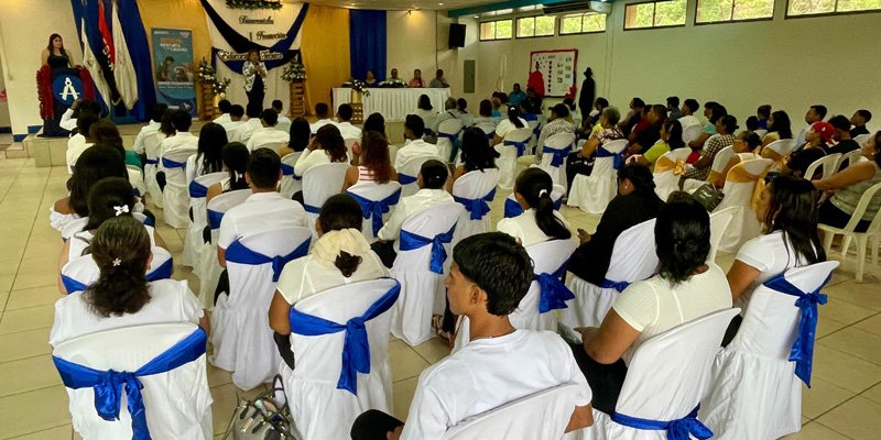 Celebran el éxito de 52 nuevos  Técnicos Profesionales en Chinandega