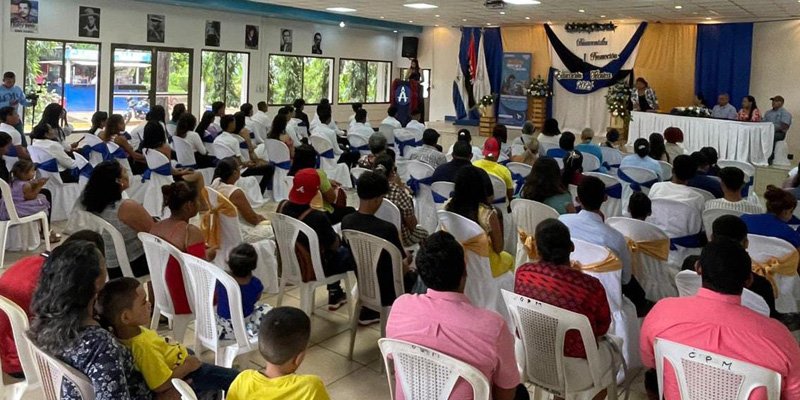 Celebran el éxito de 52 nuevos  Técnicos Profesionales en Chinandega