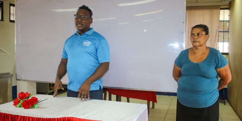 Centros Técnicos a Puertas Abiertas en la  Región Autónoma de la Costa Caribe Norte