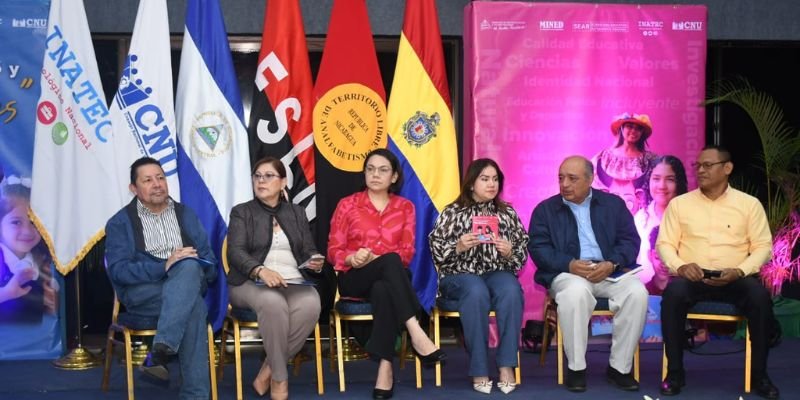 Encuentro Nacional Evalúa Avances de la Estrategia de Educación "Bendiciones y Victorias"