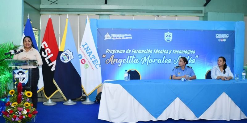 INATEC y Policía Nacional celebran II Promoción del Programa “Angelita Morales Avilés” e inician tercera edición 2025