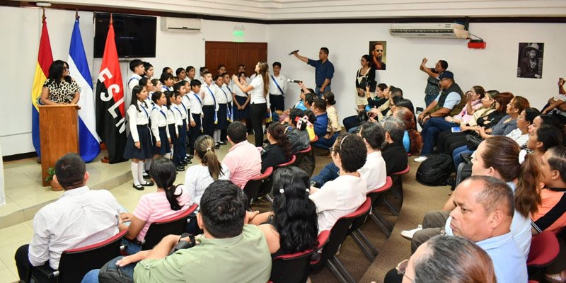 Maestros del Sistema Educativo Nacional concluyen Seminario sobre Historia, Cultura e Identidad Nacional