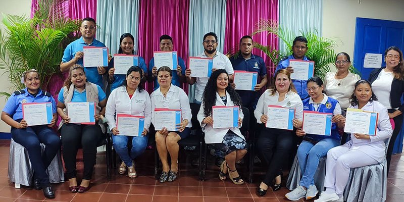 Más de 500 Servidores Públicos Certificados en Cursos de Inclusión y Braille en Nicaragua
