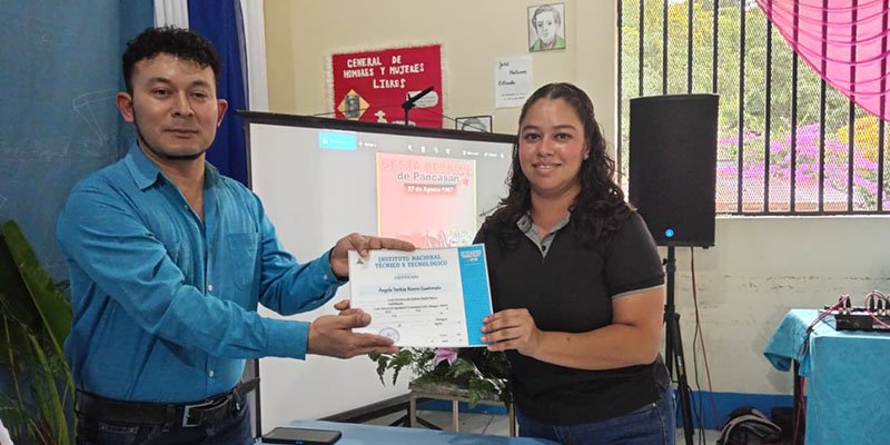 Más de 500 Servidores Públicos Certificados en Cursos de Inclusión y Braille en Nicaragua