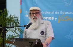 Sistema Educativo Nacional celebra foro en conmemoración del 46 aniversario del Inicio de la Gran Cruzada Nacional de Alfabetización